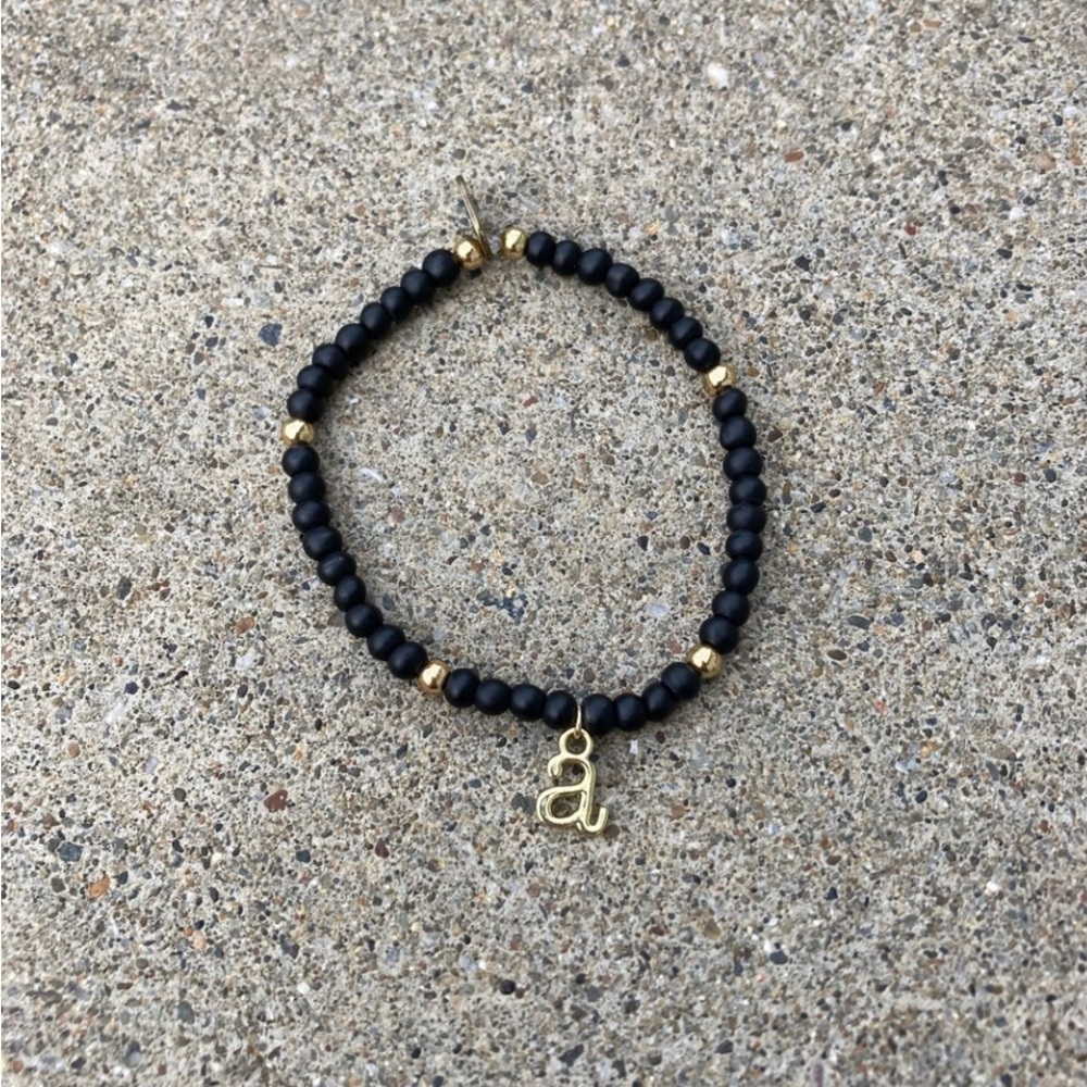 Handmade Monogram Bead Bracelet Black Gold Letter Trendy Aesthetic Modern Cute